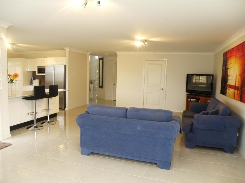 6 Whitewood Crescent, Kellyville Ridge NSW 2155