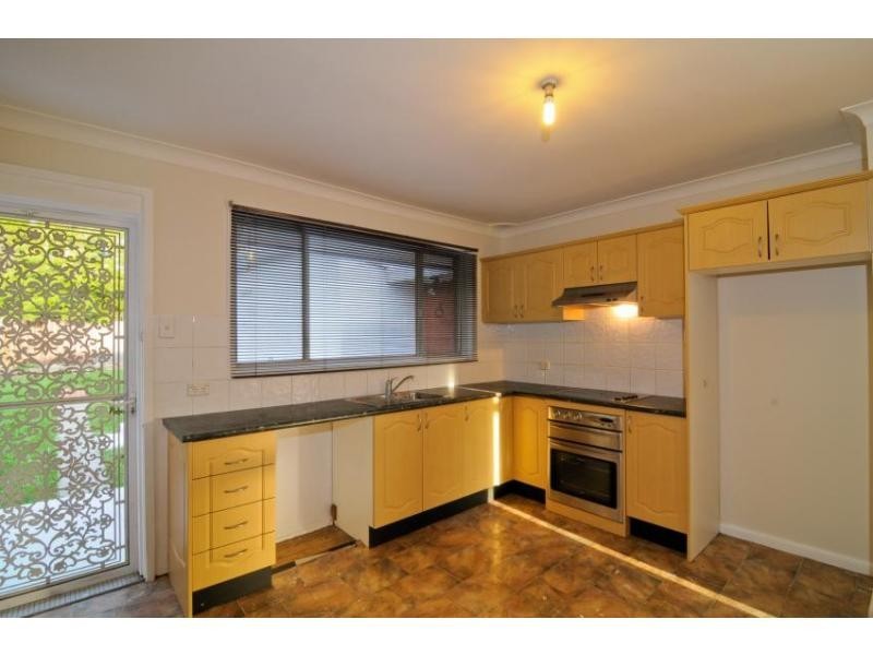 31 Kirkman Road, Blacktown NSW 2148