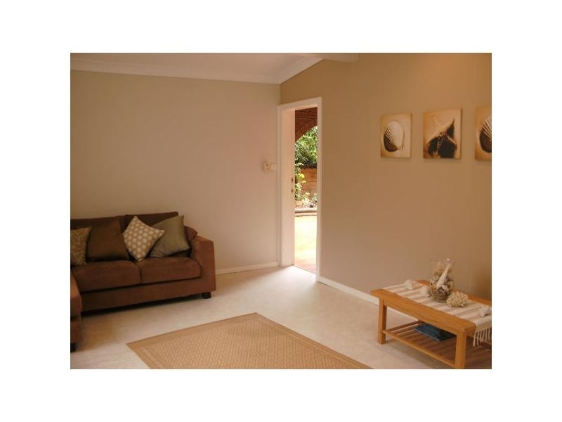 22 Maranoa Street, Wyoming NSW 2250