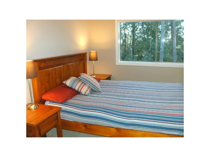 22 Maranoa Street, Wyoming NSW 2250