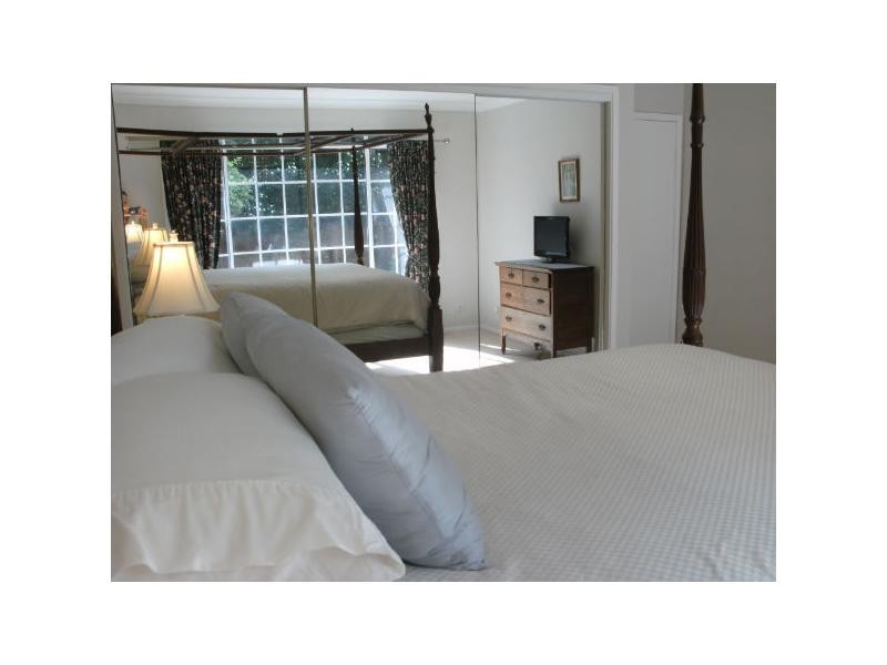 22 Maranoa Street, Wyoming NSW 2250