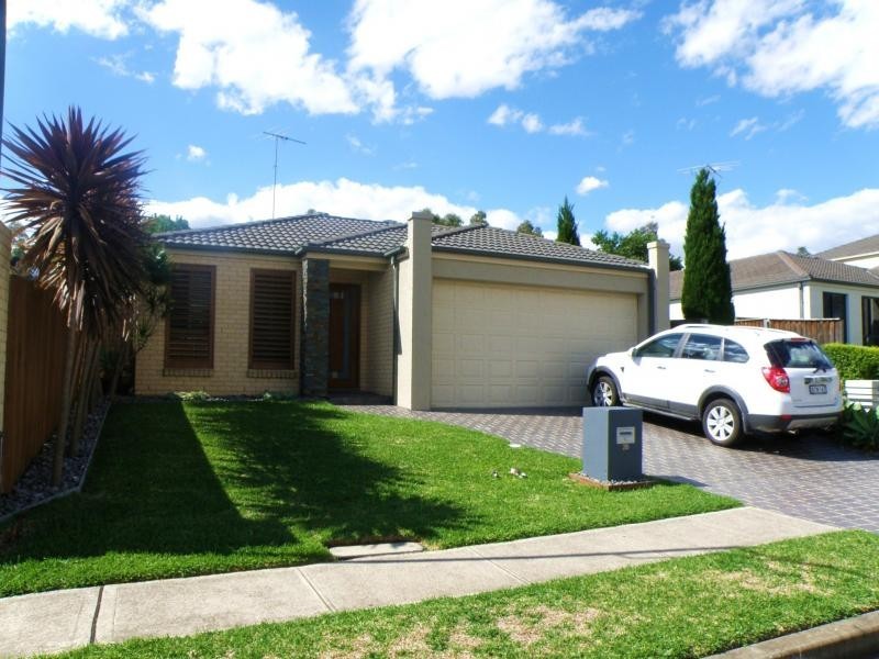 26 Rothwell Cct, Glenwood NSW 2768