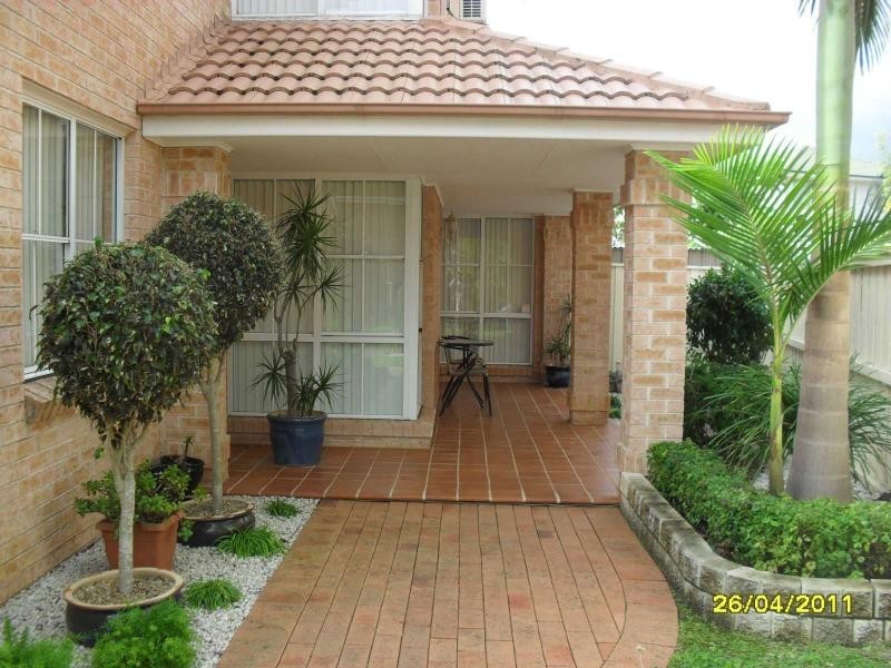 9 Teraweyna Close, Woodcroft NSW 2767