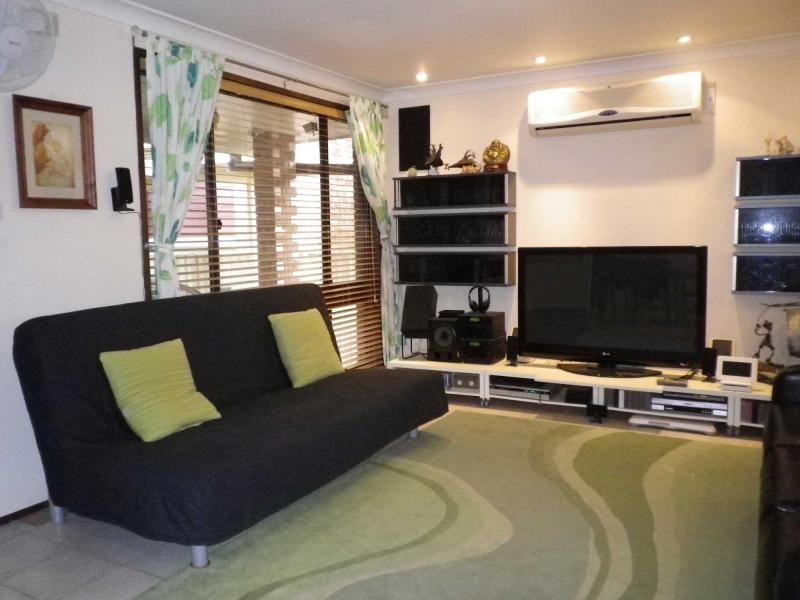 113 Cowper Circle, Quakers Hill NSW 2763