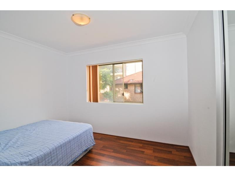 18/8-10 Fifth Avenue, Blacktown NSW 2148