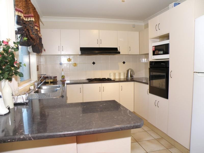 3 Finch Place, Glenwood NSW 2768