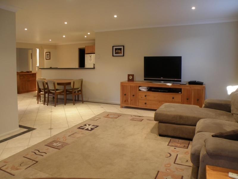 17 Marsden Ave, Kellyville NSW 2155