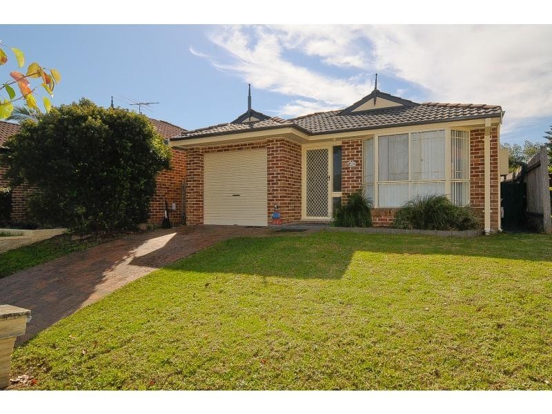 17 Roxby Grove, Quakers Hill NSW 2763