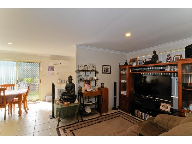17 Roxby Grove, Quakers Hill NSW 2763