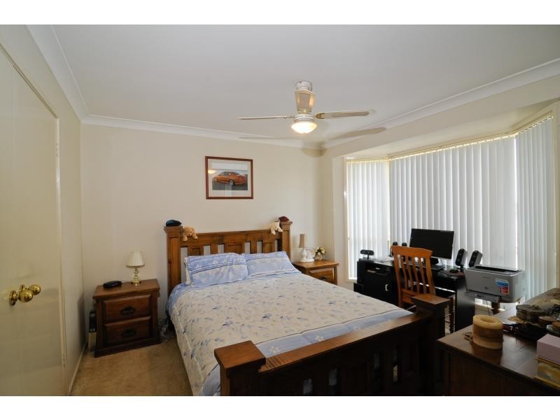 17 Roxby Grove, Quakers Hill NSW 2763