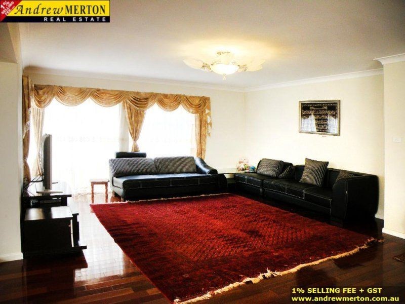 7 Carmelo Court, Kellyville NSW 2155