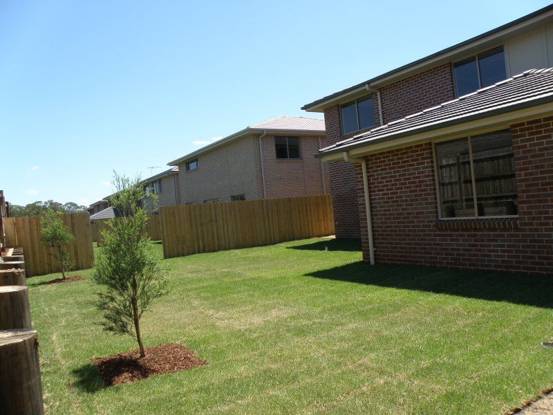 28 Paringa Drive, The Ponds NSW 2769