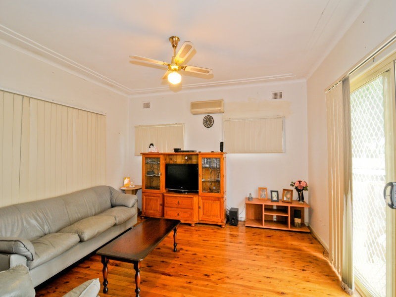 386 Seven Hills Road, Seven Hills NSW 2147