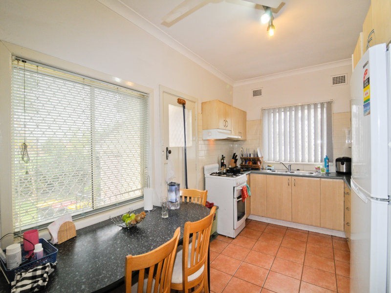 386 Seven Hills Road, Seven Hills NSW 2147