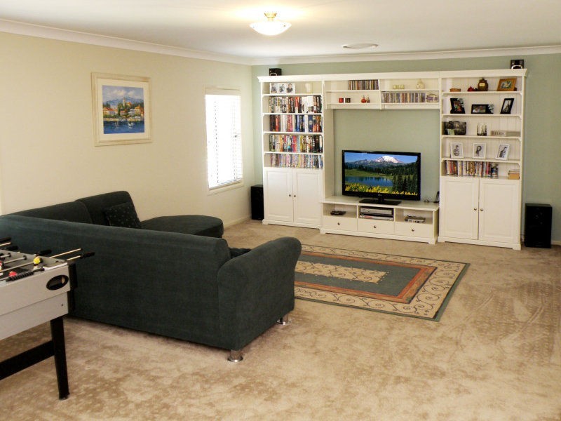 32 Deneden Avenue, Kellyville Ridge NSW 2155