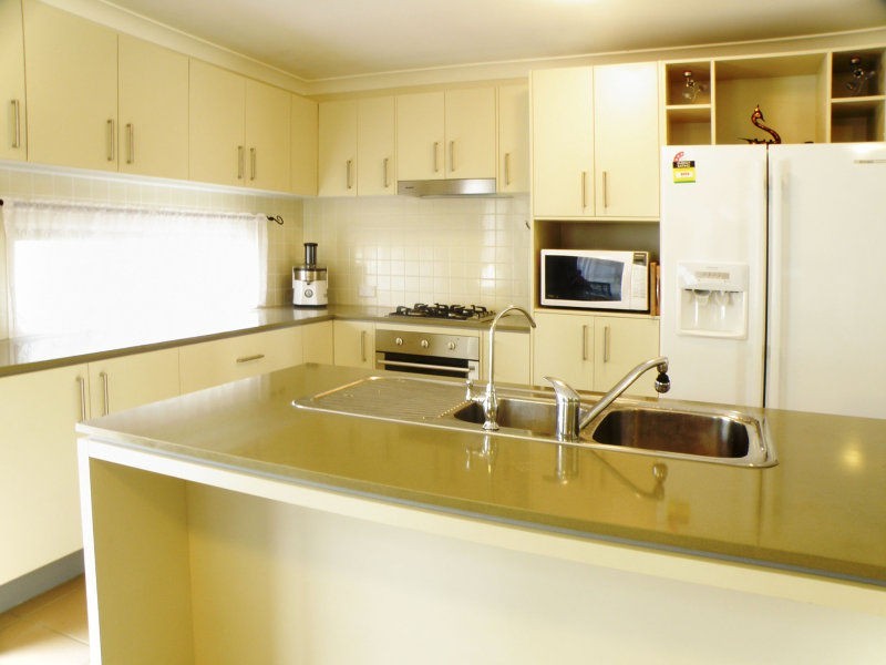 1202 Phoenix Avenue, Beaumont Hills NSW 2155