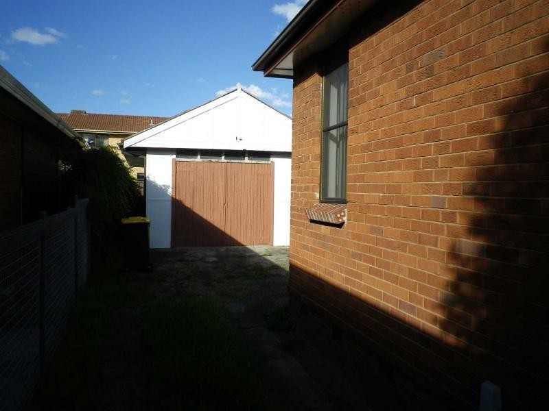 5 Woodside Avenue, Blacktown NSW 2148