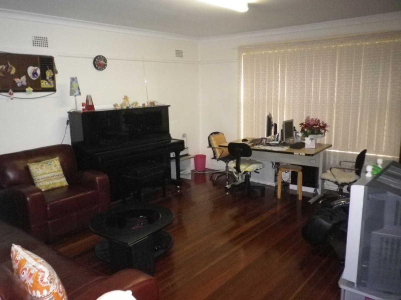 20 Robshaw Road, Marayong NSW 2148