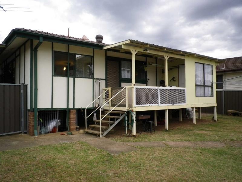 84 Captain Cook Drive, Willmot NSW 2770