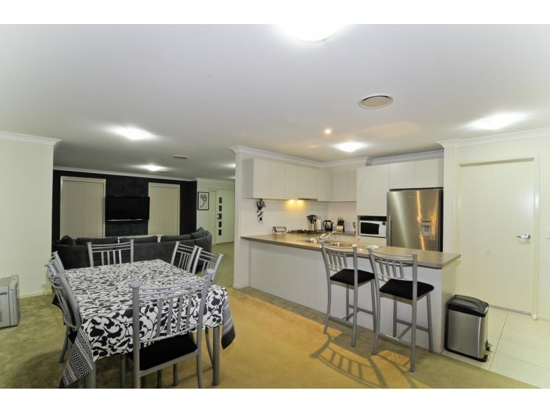 28 Somersby Circuit, Acacia Gardens NSW 2763