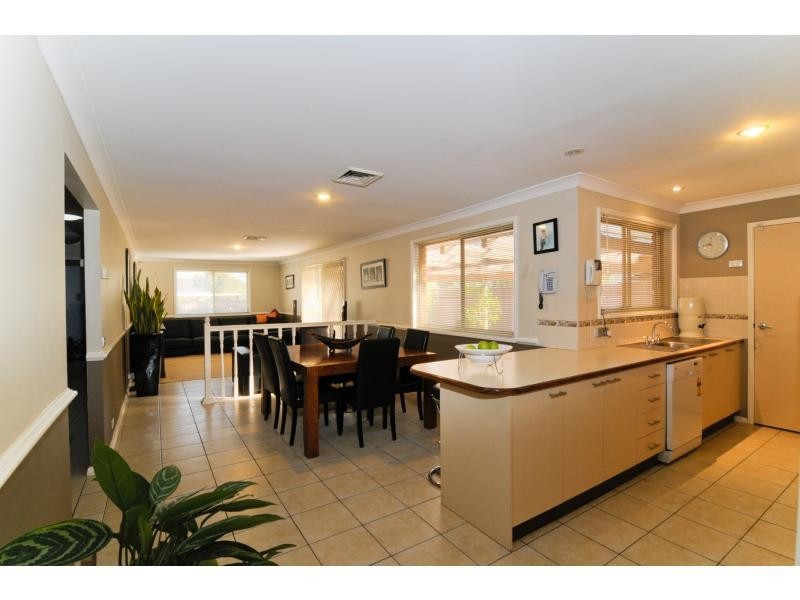 28 Fullerton Crescent, Bligh Park NSW 2756