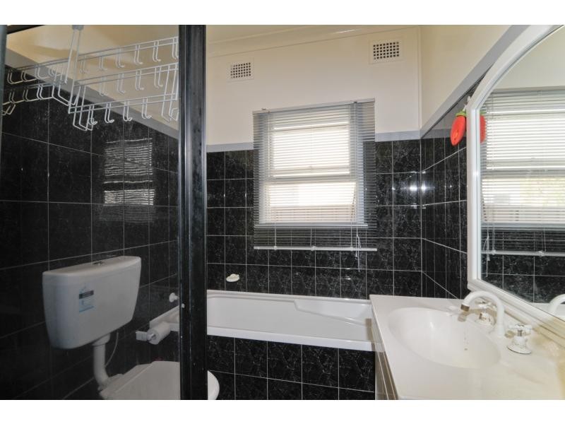 22 Shirley Street, Blacktown NSW 2148