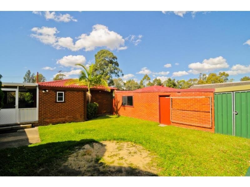 16 Carolyn Street, Greystanes NSW 2145