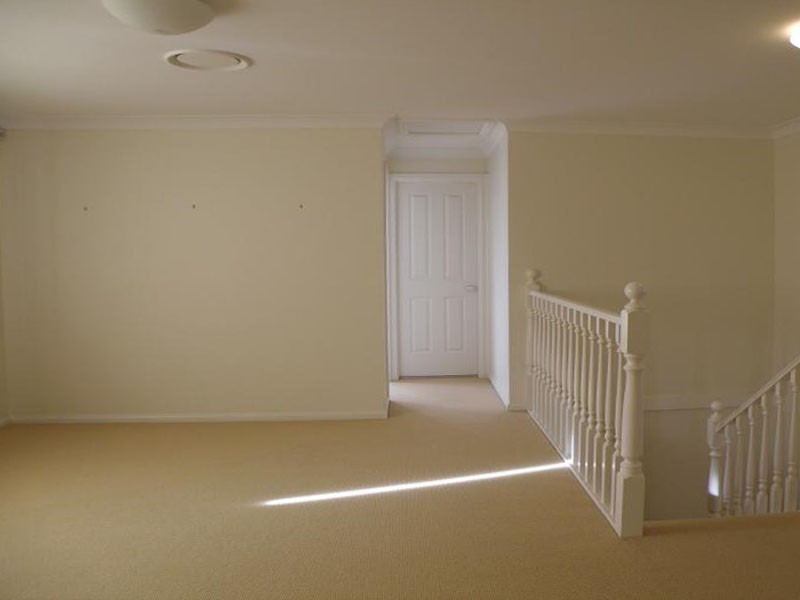 10 Jordan Pl, Kellyville NSW 2155