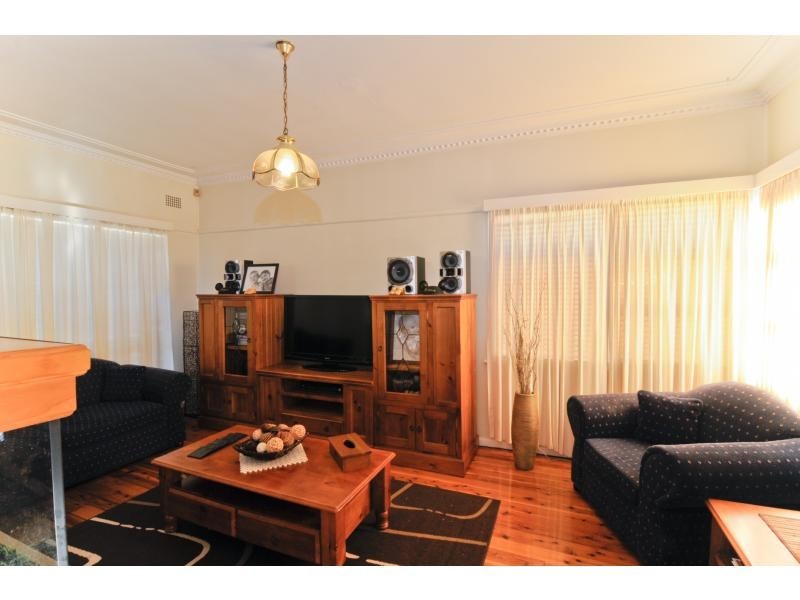 5 Selby Place, Blacktown NSW 2148