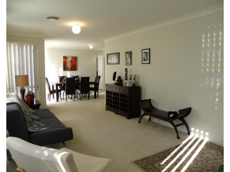 15 Midlands Terrace, Stanhope Gardens NSW 2768