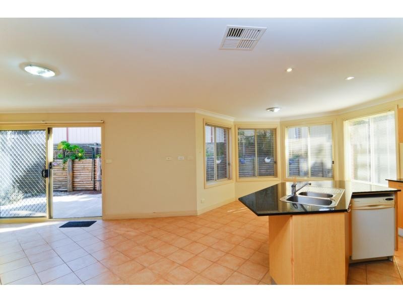 19 Garnet Grove, Glenwood NSW 2768