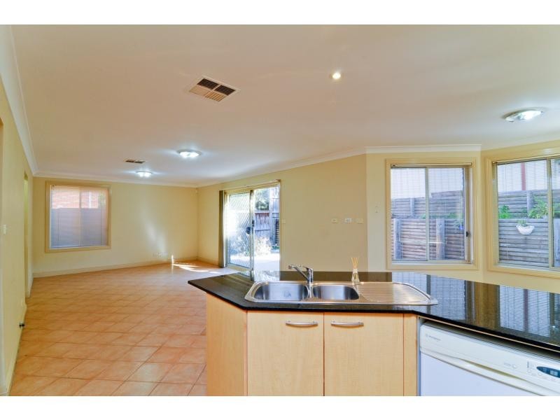 19 Garnet Grove, Glenwood NSW 2768