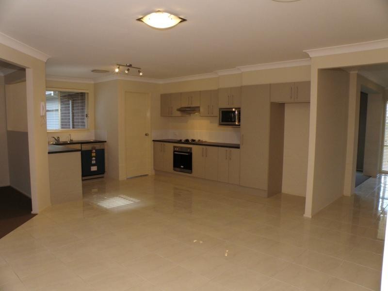 9 Wave Street, The Ponds NSW 2769