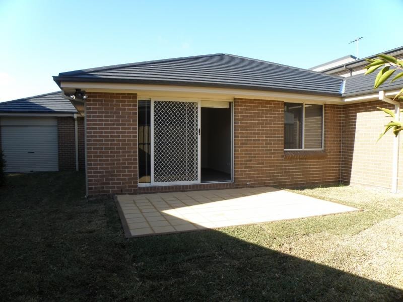 9 Wave Street, The Ponds NSW 2769