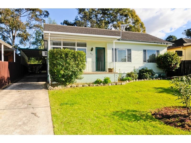 37 Highview Street, Blacktown NSW 2148
