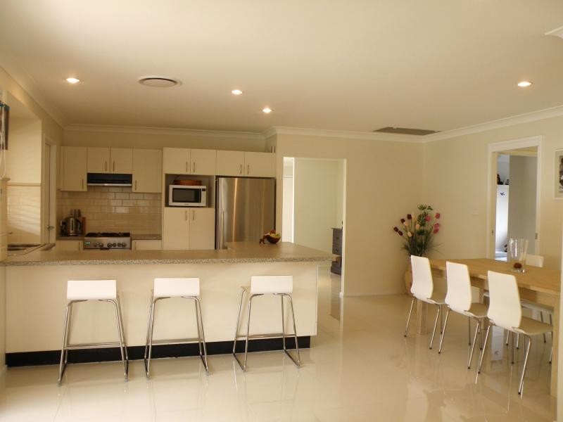 8 Hambro Avenue, Glenwood NSW 2768