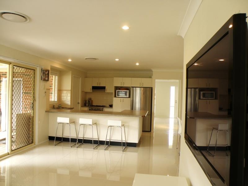 8 Hambro Avenue, Glenwood NSW 2768