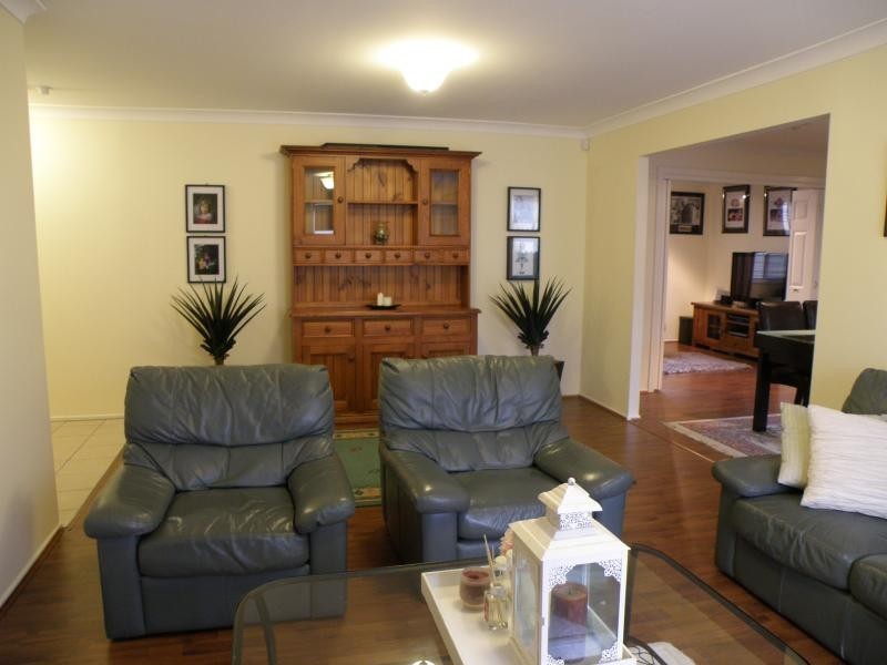 19 Sapphire Court, Quakers Hill NSW 2763