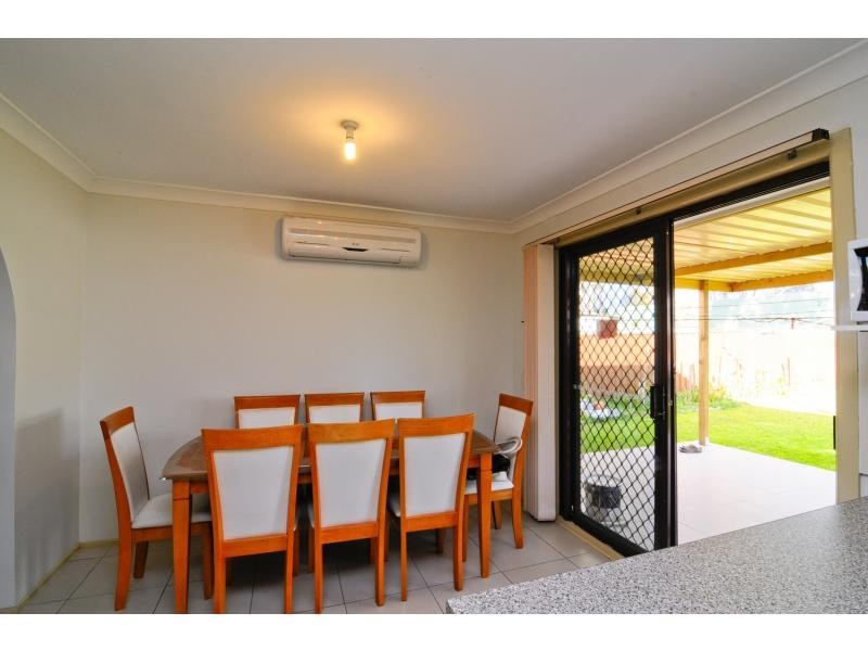 17 Rowntree Street, Quakers Hill NSW 2763