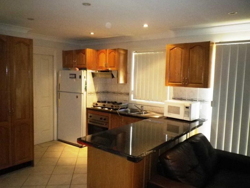 15/28 Carinya Street, Blacktown NSW 2148