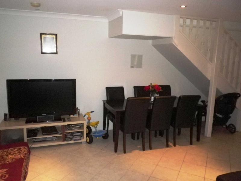 15/28 Carinya Street, Blacktown NSW 2148