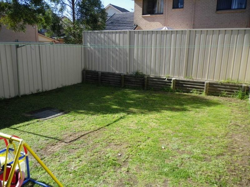 15/28 Carinya Street, Blacktown NSW 2148