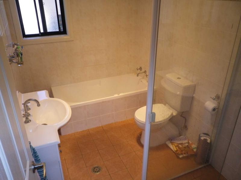 15/28 Carinya Street, Blacktown NSW 2148