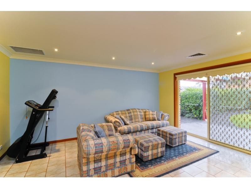 4 Paver Place, Woodcroft NSW 2767