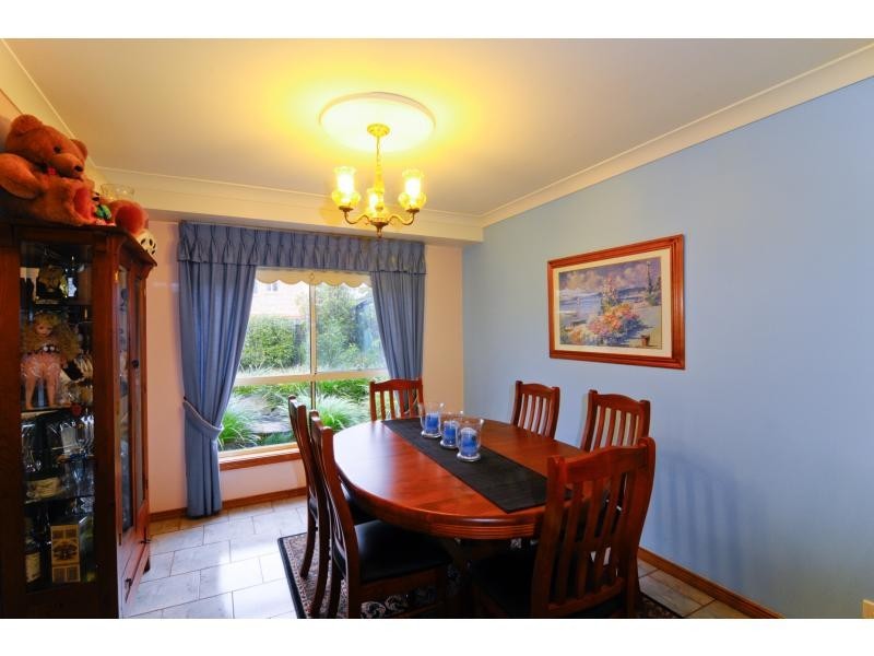 4 Paver Place, Woodcroft NSW 2767