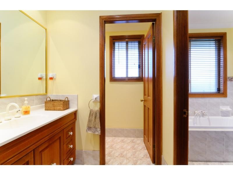 4 Paver Place, Woodcroft NSW 2767