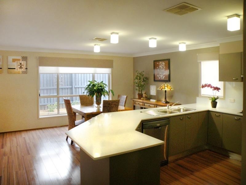 17 Frangipani Ave, Glenwood NSW 2768