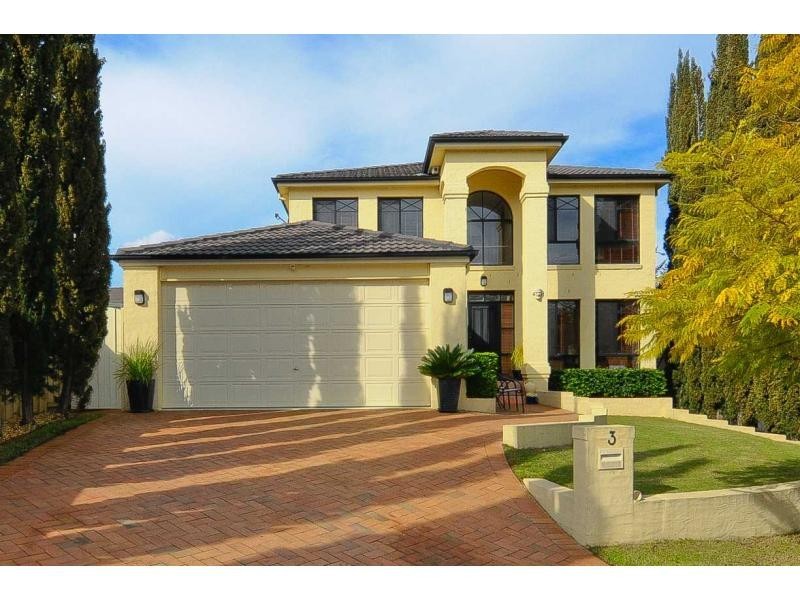 3 Stallion Glen, Glenwood NSW 2768