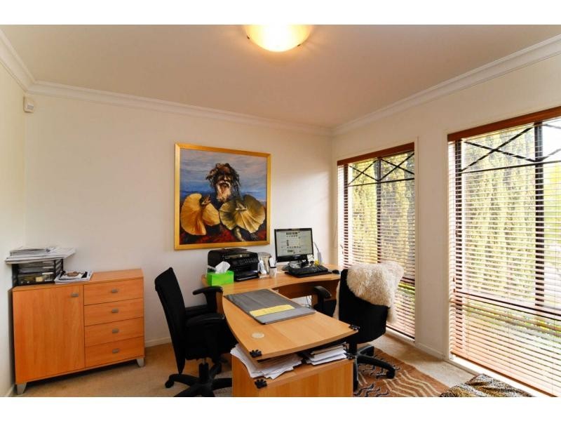 3 Stallion Glen, Glenwood NSW 2768