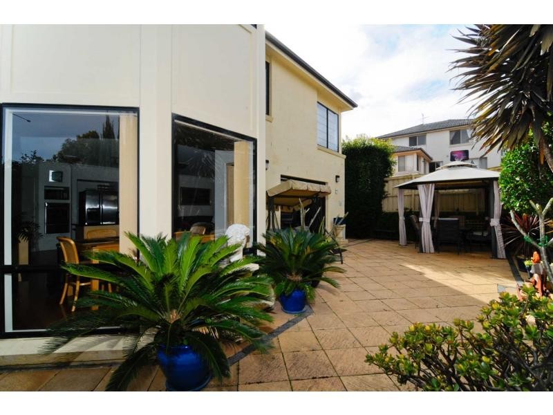 3 Stallion Glen, Glenwood NSW 2768